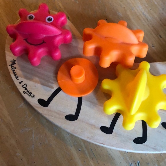 Tool box- matching gears - Picture 3 of 8